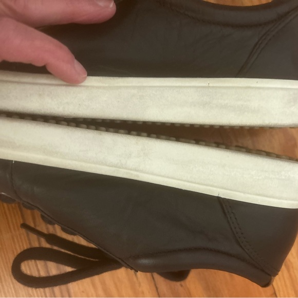 Ecco Black Soft leather Gortex Sneakers, Size 5, Rubber Soles. Worn 1/2 dz times - Picture 11 of 15